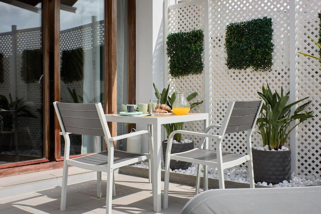 발렌시아 Sunny Cozy Penthouse With A Terrace At Plaza Del Carmen 아파트 외부 사진