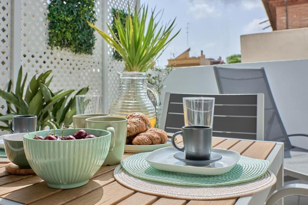 발렌시아 Sunny Cozy Penthouse With A Terrace At Plaza Del Carmen 아파트 외부 사진