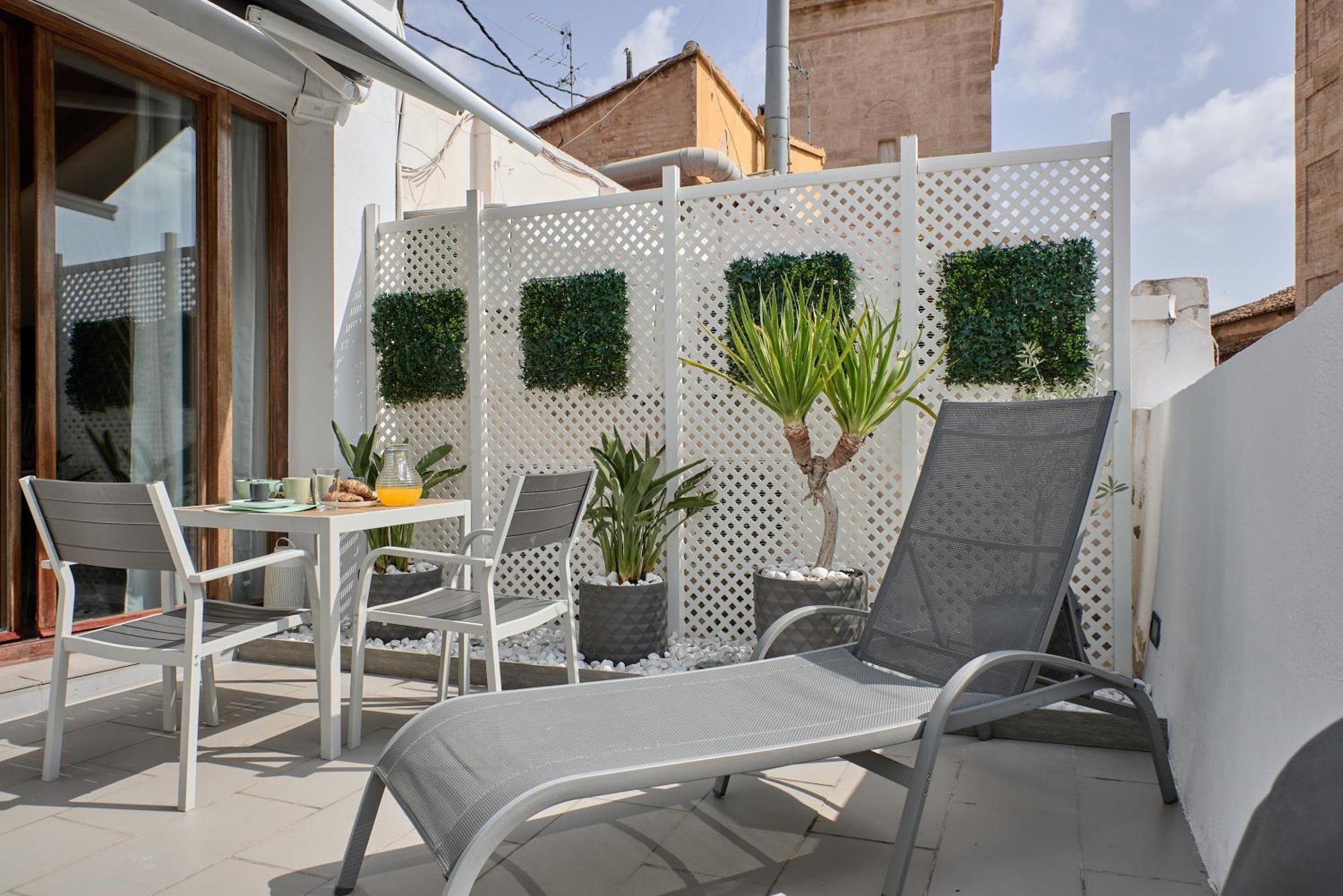 발렌시아 Sunny Cozy Penthouse With A Terrace At Plaza Del Carmen 아파트 외부 사진